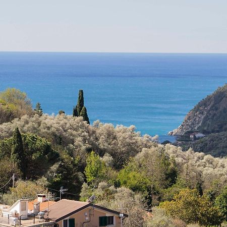 Casa Vacanza Il Portico Apartment Moneglia Exterior photo