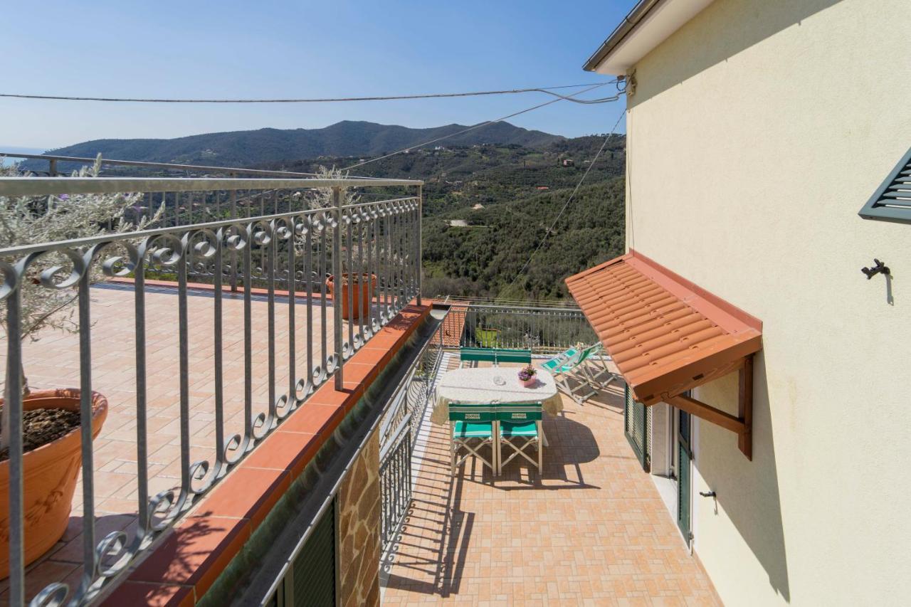 Casa Vacanza Il Portico Moneglia Exterior photo